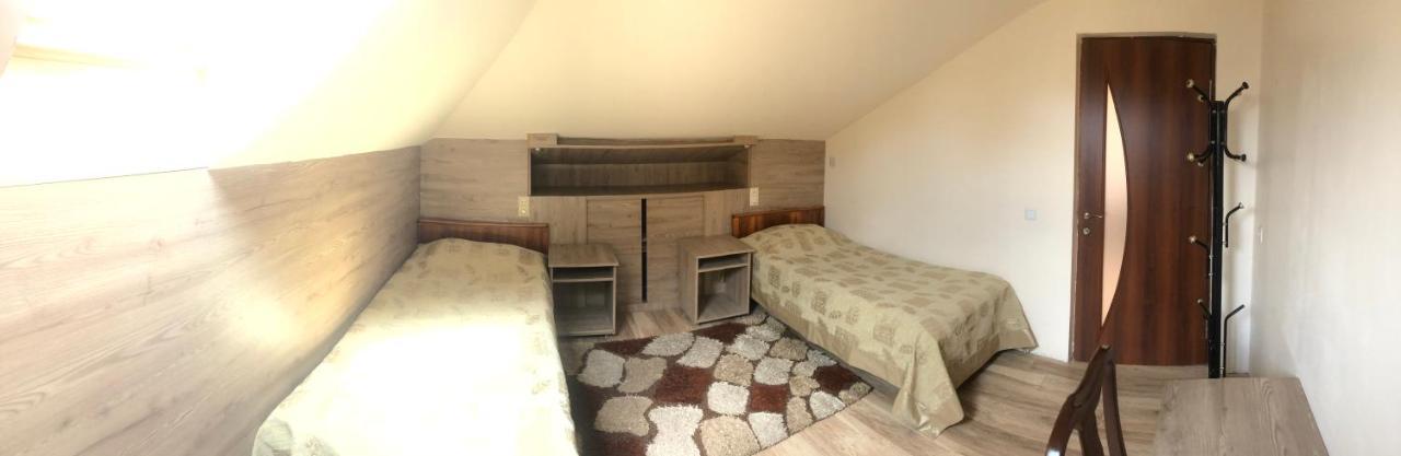 Chez Yvette Bed & Breakfast Garni Ngoại thất bức ảnh