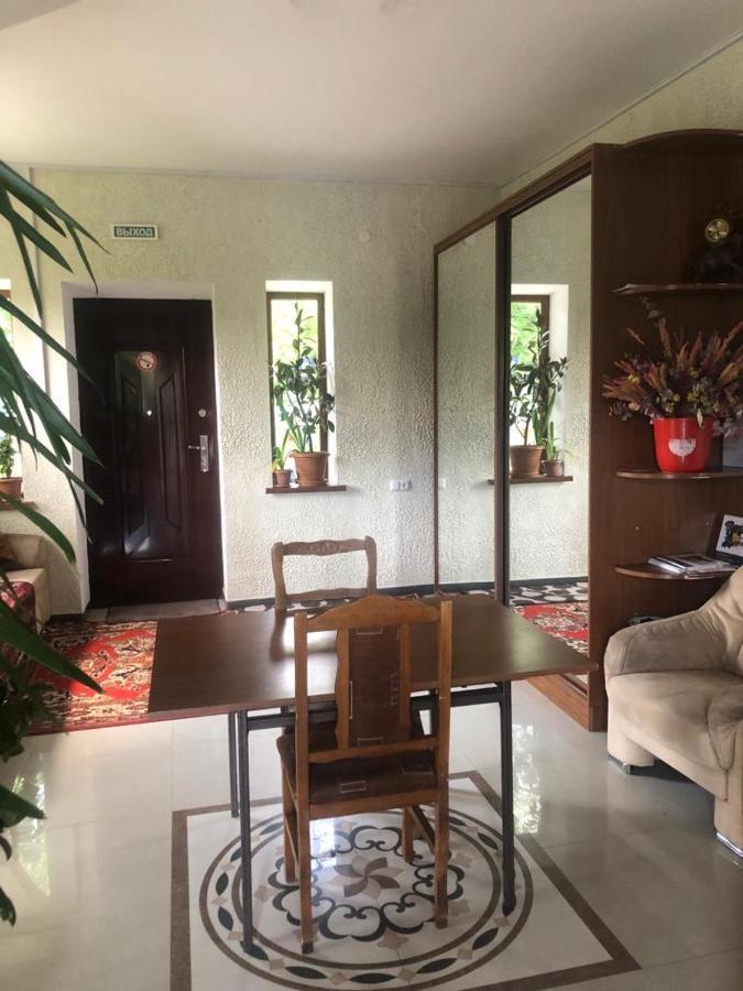 Chez Yvette Bed & Breakfast Garni Ngoại thất bức ảnh