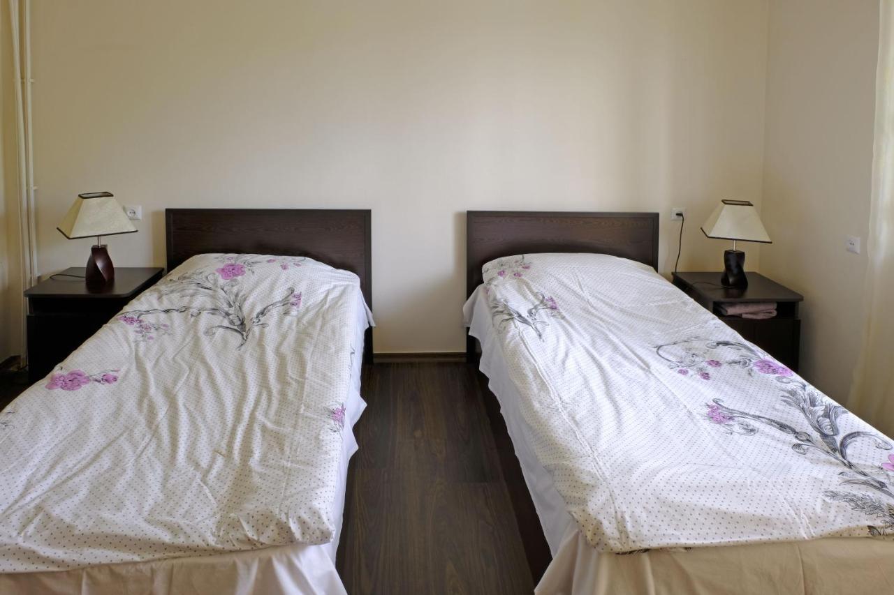 Chez Yvette Bed & Breakfast Garni Ngoại thất bức ảnh