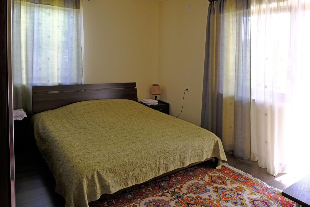Chez Yvette Bed & Breakfast Garni Ngoại thất bức ảnh